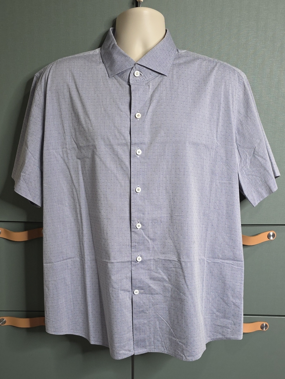 882. Mark Pomerantz Bespoke Luxury 100% Italian Cotton SS Button Down M Monogram